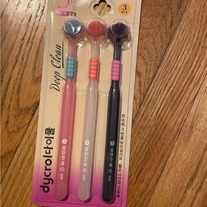 Dyrol Clean Toothbrush Set - Pink, White, Black